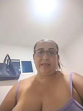 Nini Love  online show from 26, 3, 2026