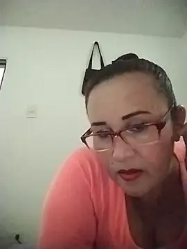 Nini Love  online show from 11, 3, 2026