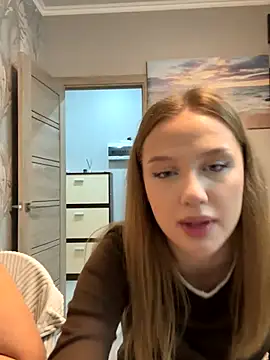 Snapshot of findwayout chatting on 22, 12, 2025 findwayout online show from 22, 12, 2025