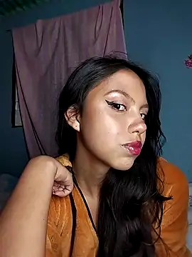 Snapshot of Princess_elia chatting on 7, 5, 2026 Princess elia online show from 7, 5, 2026