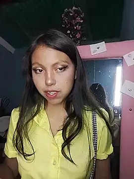 Snapshot of Princess_elia chatting on 19, 5, 2026 Princess elia online show from 19, 5, 2026