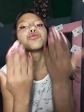 Snapshot of Princess_elia chatting on 18, 5, 2026 Princess elia online show from 18, 5, 2026