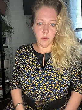 Snapshot of JenniferCarmen chatting on 30, 6, 2026 JenniferCarmen online show from 30, 6, 2026
