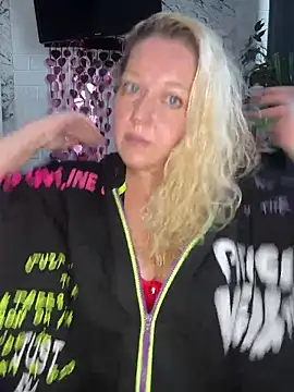 JenniferCarmen online show from 28, 2, 2026