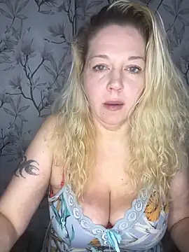 JenniferCarmen online show from 16, 3, 2026