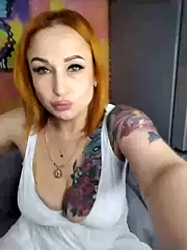 Very sly fox online show from 22, 4, 2026