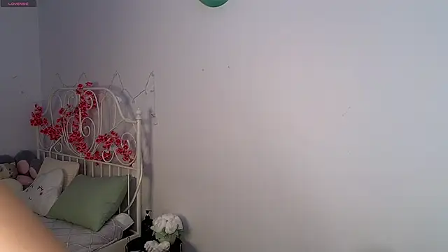 springloveee online show from 11, 1, 2026