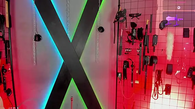 MissScarlet Ela bdsm online show from 8, 1, 2026