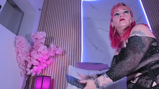 AzuraRousse online show from 19, 12, 2025