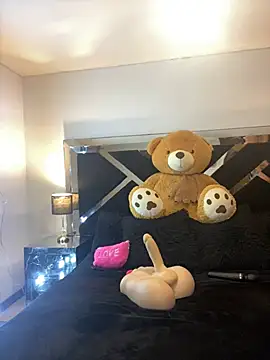 Snapshot of Moon_Magic666 chatting on 27, 2, 2026 Moon Magic666 online show from 27, 2, 2026