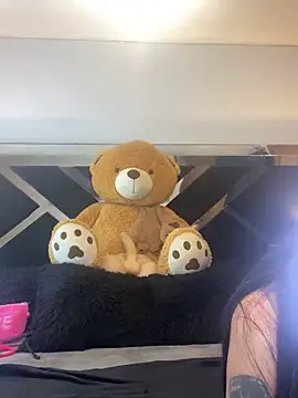 Snapshot of Moon_Magic666 chatting on 12, 3, 2026 Moon Magic666 online show from 12, 3, 2026