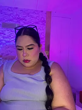 Mia Carters online show from 16, 4, 2026