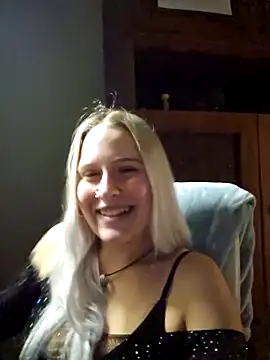 ChristinaWheeled11 online show from 25, 2, 2026