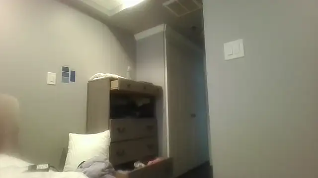 BeefyNcloudy online show from 15, 12, 2025