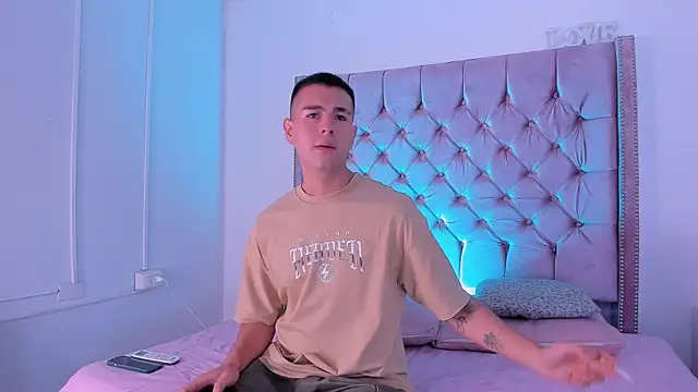 Nick Archer online show from 23, 12, 2025