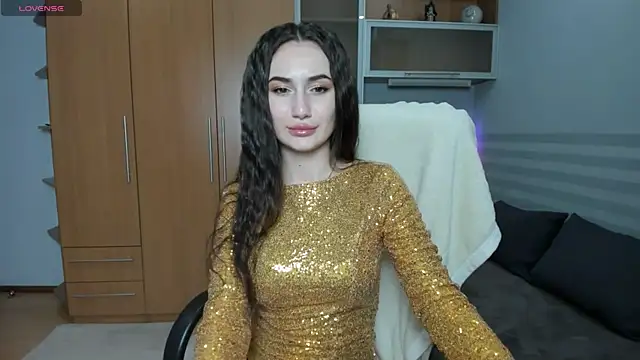 Snapshot of MiraaLes chatting on 18, 4, 2026 MiraaLes online show from 18, 4, 2026