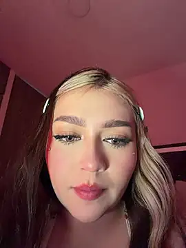 Daniela ruizz online show from 19, 7, 2026