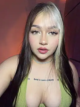 Daniela ruizz online show from 17, 7, 2026