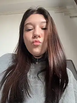 FionaMurr online show from 9, 4, 2026