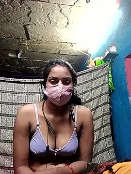 Poonam8080 online show from 16, 12, 2025