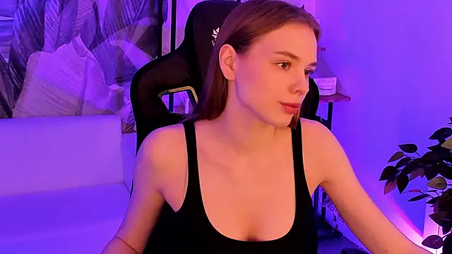 BellaHaadiid online show from 21, 12, 2025