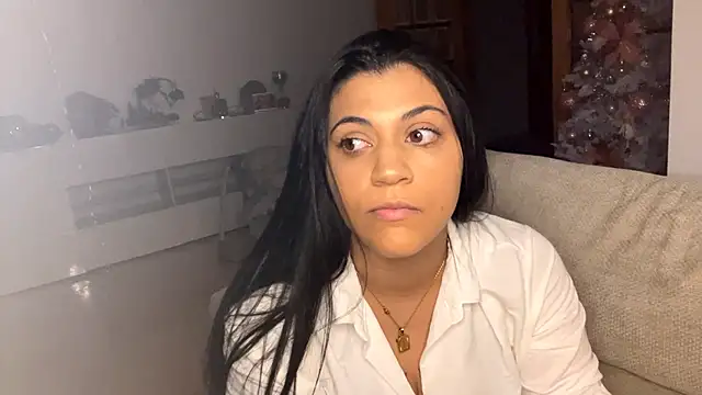 Snapshot of AlphaCasile chatting on 14, 12, 2025 AlphaCasile online show from 14, 12, 2025