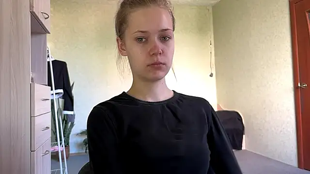 ZaidaSchwarten online show from 3, 6, 2026