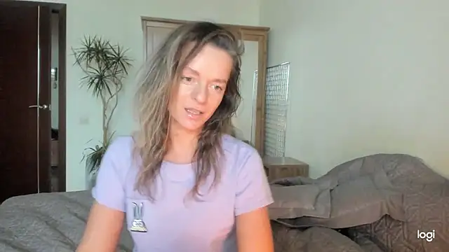 Sweet Sangria online show from 6, 1, 2026