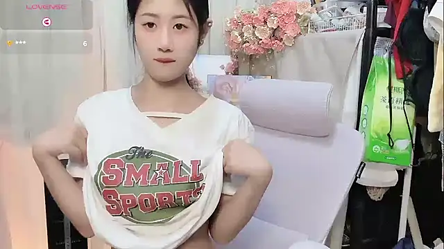 Yvonne-07 online show from 26, 3, 2026