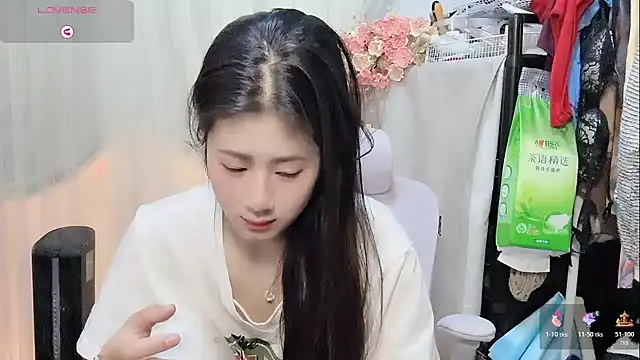 Yvonne-07 online show from 27, 3, 2026