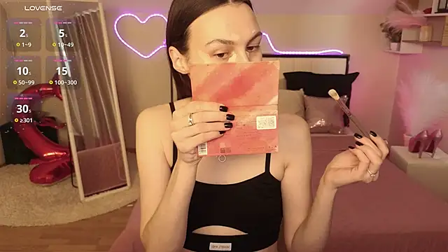 MaxinCarroll online show from 20, 2, 2026