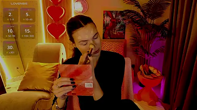 MaxinCarroll online show from 23, 2, 2026