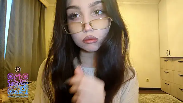 Qwami Amie online show from 13, 2, 2026