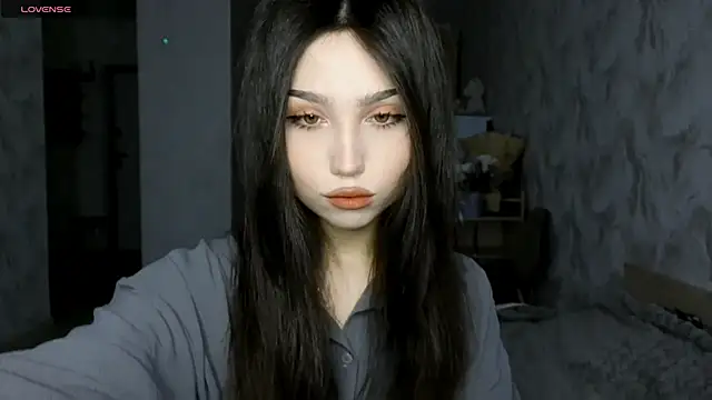 Qwami Amie online show from 26, 5, 2026
