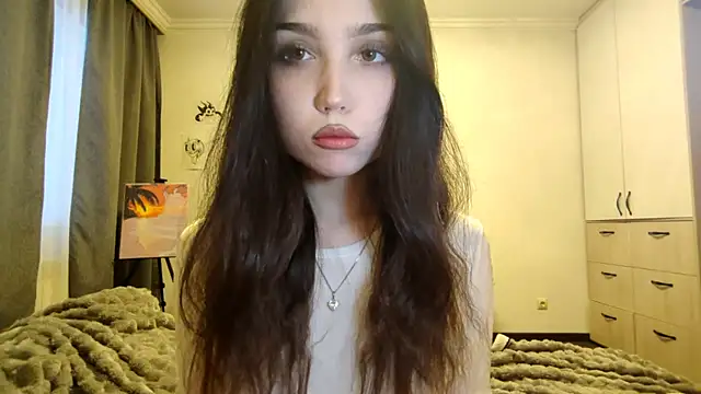 Qwami Amie online show from 19, 12, 2025