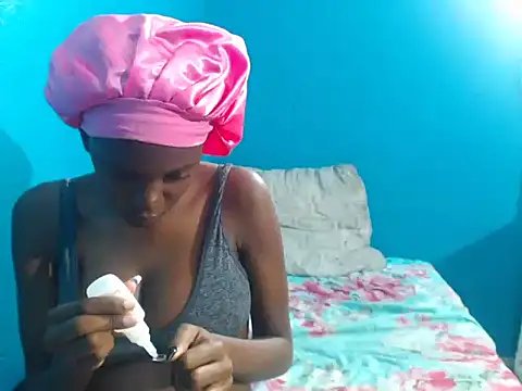 PetiteDoll 06 online show from 15, 2, 2026