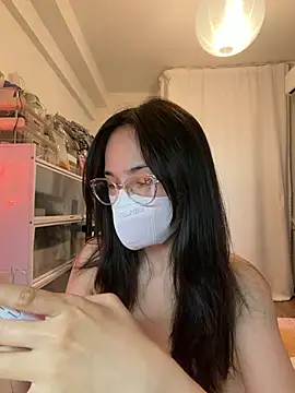 mimichannn99 online show from 17, 4, 2026