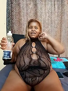 Snapshot of ChoklitBerryXX chatting on 18, 1, 2026 ChoklitBerryXX online show from 18, 1, 2026