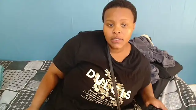 Snapshot of ChoklitBerryXX chatting on 7, 2, 2026 ChoklitBerryXX online show from 7, 2, 2026