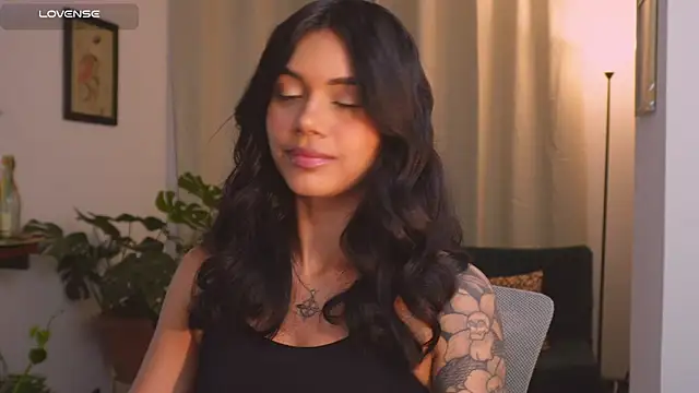 SeleneVaughan online show from 20, 5, 2026