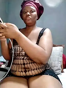 SexyAssQueenX online show from 13, 5, 2026