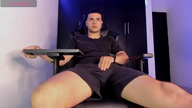 Liam Mateo online show from 26, 3, 2026