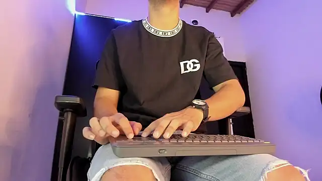 Liam Mateo online show from 16, 6, 2026