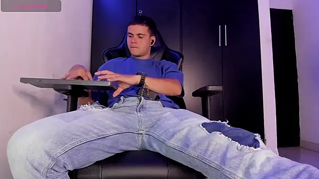 Liam Mateo online show from 2, 5, 2026