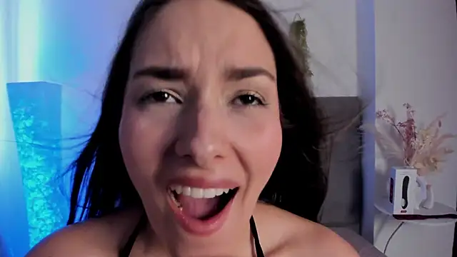 JulietaSnow online show from 17, 3, 2026