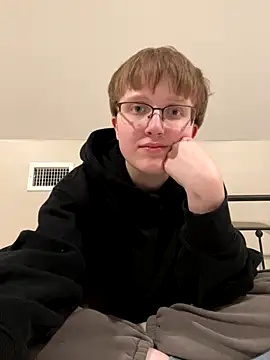 Lassie Cassie online show from 18, 12, 2025