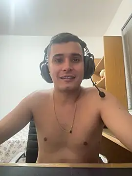 mineirinhobh93 online show from 26, 4, 2026