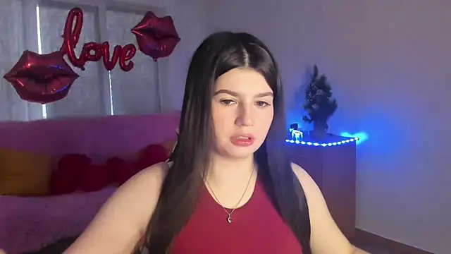 KisaModel online show from 13, 3, 2026