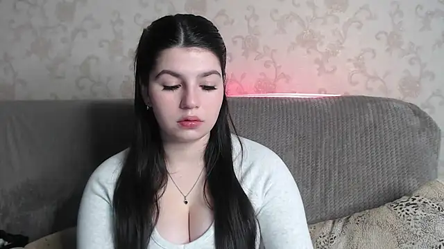 KisaModel online show from 4, 4, 2026