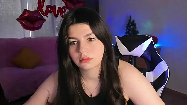 KisaModel online show from 27, 3, 2026